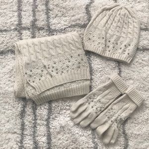 Scarf hat and gloves set